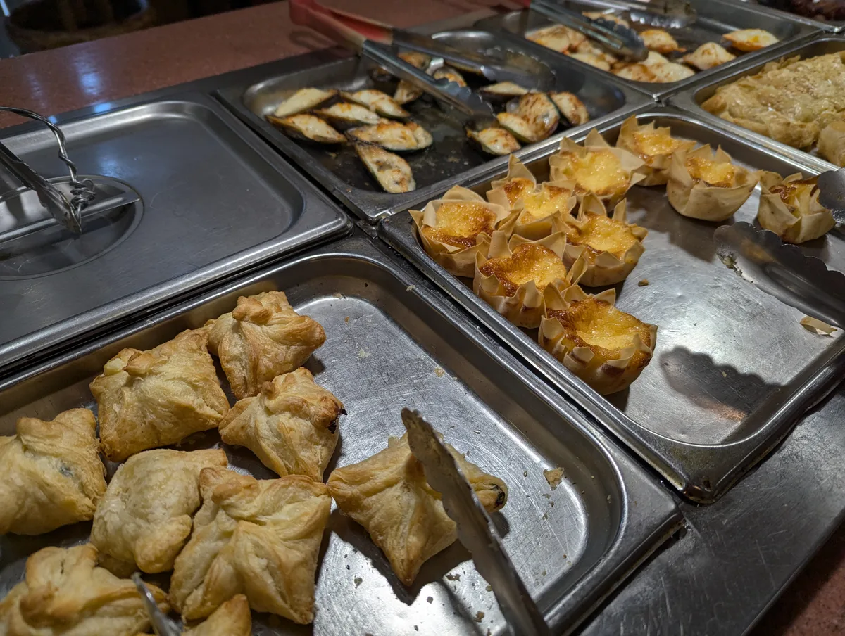 Dumplings, wontons & other buffet appetizers