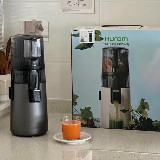 Máy Ép Chậm Hurom H410